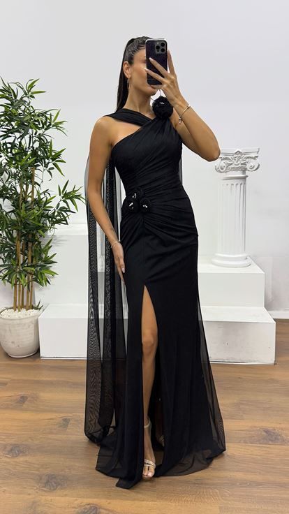 Siyah Çiçek Detay Tül Abiye Elbise