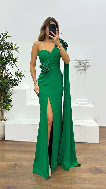 Zumrut Abendkleid mit One-Shoulder-Träger und Blumendetail