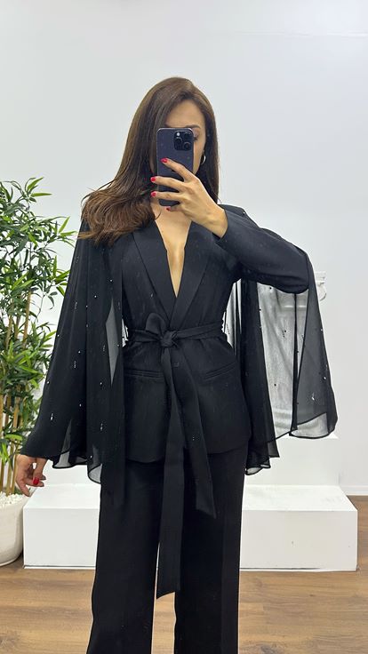 Siyah Pelerinli Ceket Takım