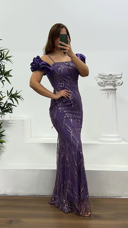 Purple Embroidered Back Detail Plus Size Evening Dress