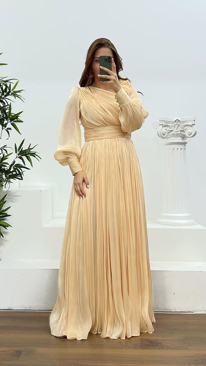 Gold Shoulder Flower Detail Chiffon Plus Size Evening Dress