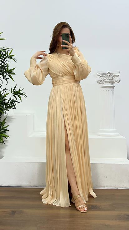 Gold Shoulder Flower Detail Chiffon Plus Size Evening Dress