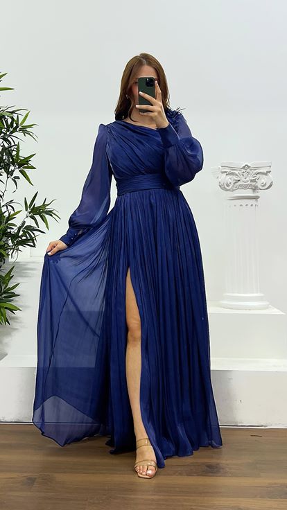 Navy Blue Shoulder Flower Detail Chiffon Plus Size Evening Dress