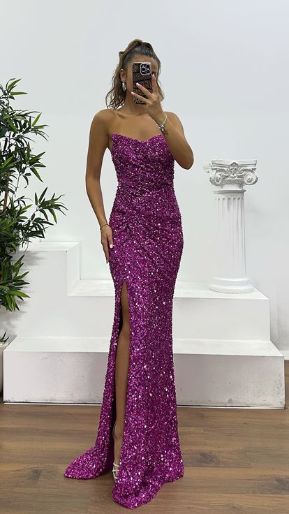 Abito da sera fucsia senza spalline con paillettes