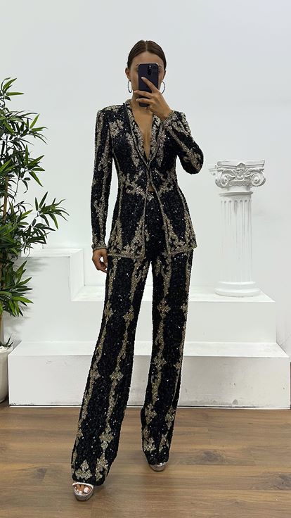 Black Hand Embroidery Design Suit Evening Dress