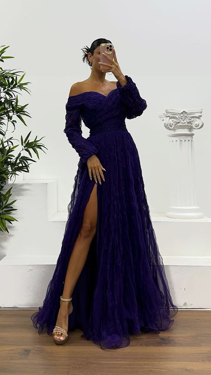 Mor Kayık Yaka Bürümcük Abiye Elbise