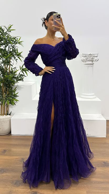 Mor Kayık Yaka Bürümcük Abiye Elbise