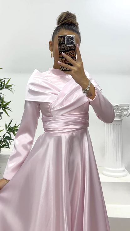 Pembe Saten Tesettür Abiye Elbise
