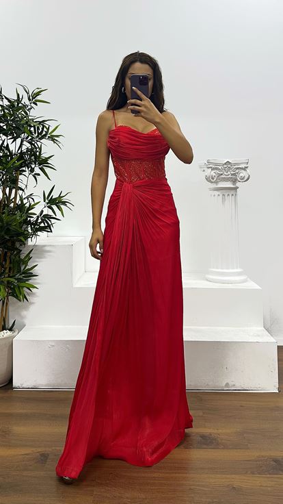 Kırmızı İp Askılı Jan Jan Abiye Elbise