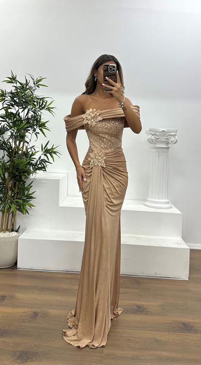 Gold Kayık Yaka Abiye Elbise
