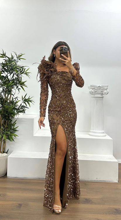 Kahve Kare Yaka Pullu Abiye Elbise