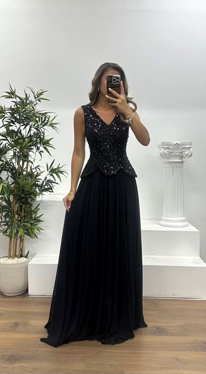 Siyah V Yaka Askılı Abiye Elbise