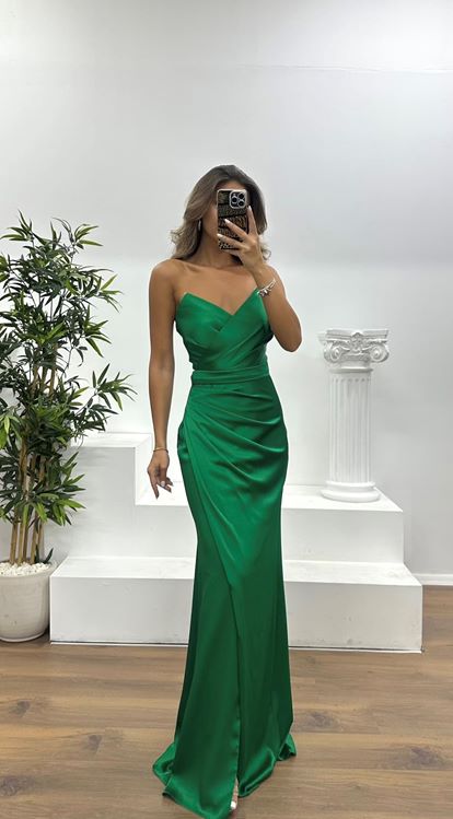 Emerald Strapless Draped Evening Dress
