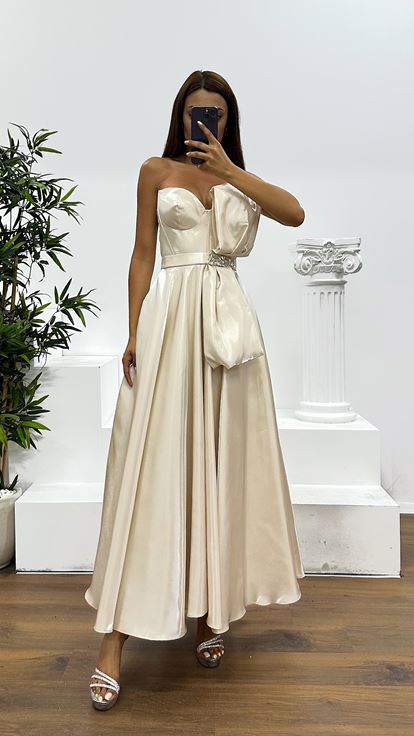 Gold Straplez Midi Saten Abiye Elbise