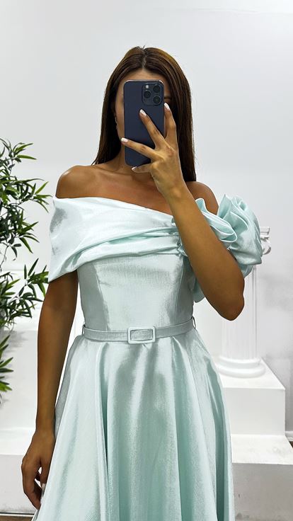 Mint Omuz Çiçek Detay Midi Abiye Elbise