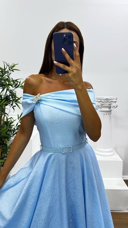 Bebe Mavisi Kayık Yaka Midi Abiye Elbise