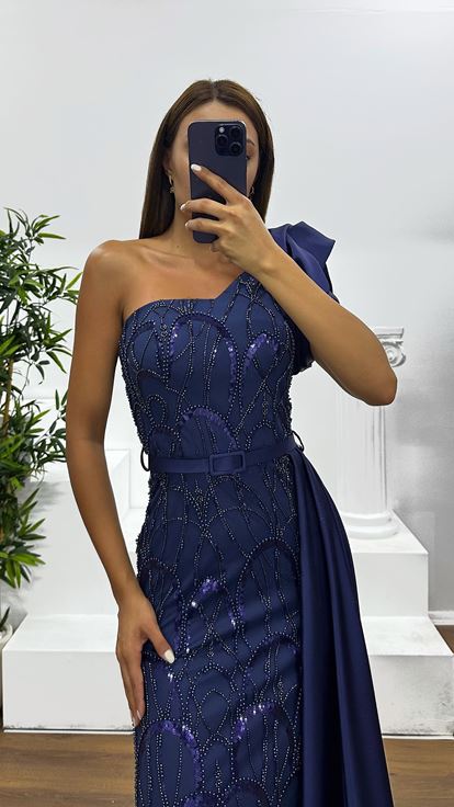 Navy Blue One-Shoulder Embroidered Evening Dress