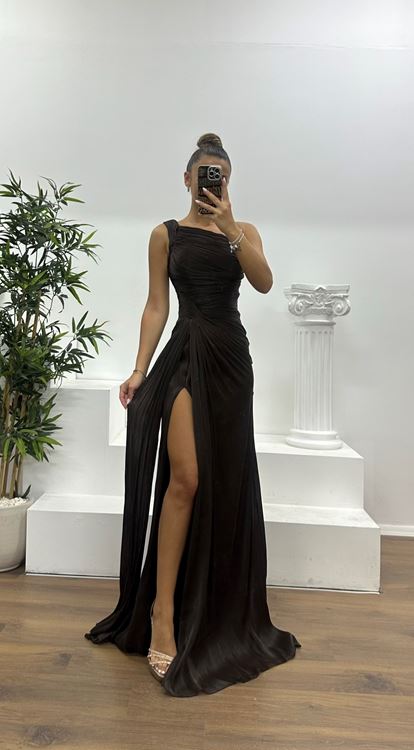 Kahverengi Tek Omuz Drape Detay Şifon Abiye Elbise