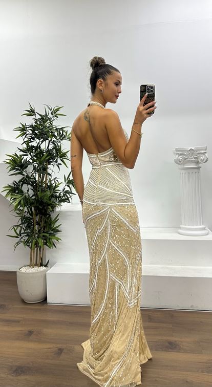 Krem-Gold Boyundan Bağlamalı Özel El İşlemesi Abiye Elbise