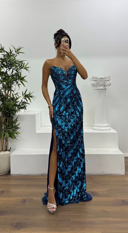 Abito da sera senza spalline Saks con ricami speciali