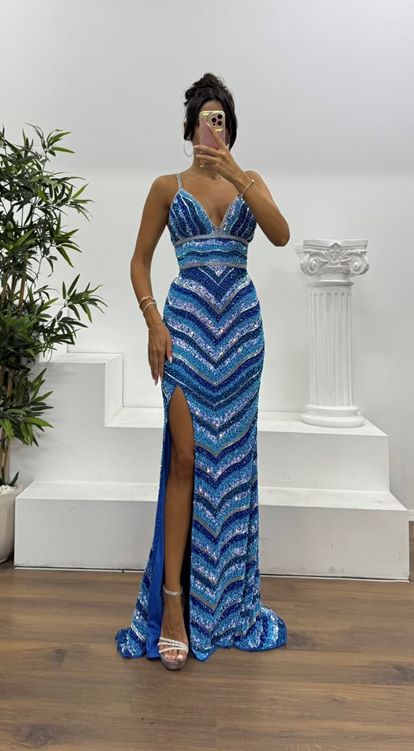 Mavi İp Askılı Özel El İşlemesi Abiye Elbise