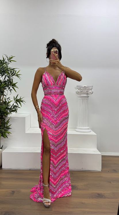 Neon Pembe İp Askılı Özel El İşlemesi Abiye Elbise