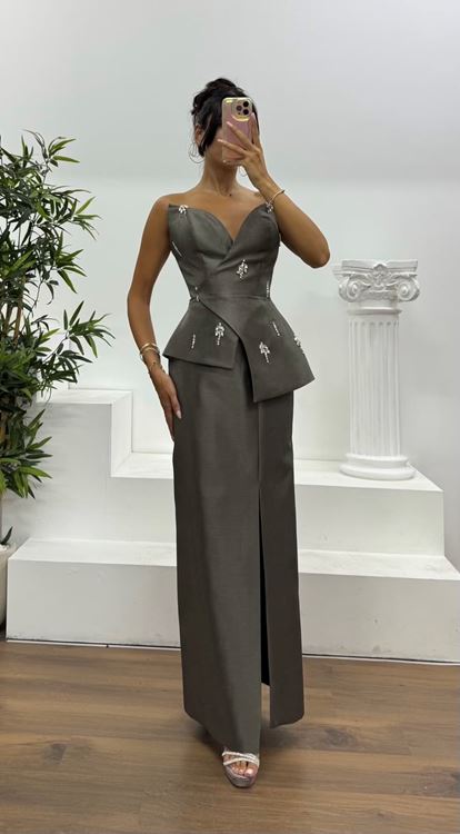 Haki İşleme Detay Etek Takım Elbise