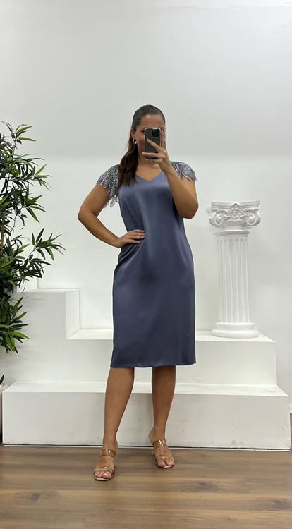 Koyu Gri İşleme Detay Saten Büyük Beden Abiye Elbise