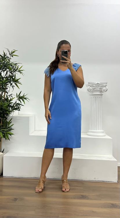 Mavi İşleme Detay Saten Büyük Beden Abiye Elbise