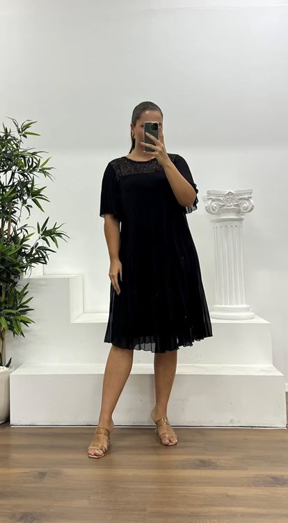 Black Pleated Chiffon Plus Size Evening Dress