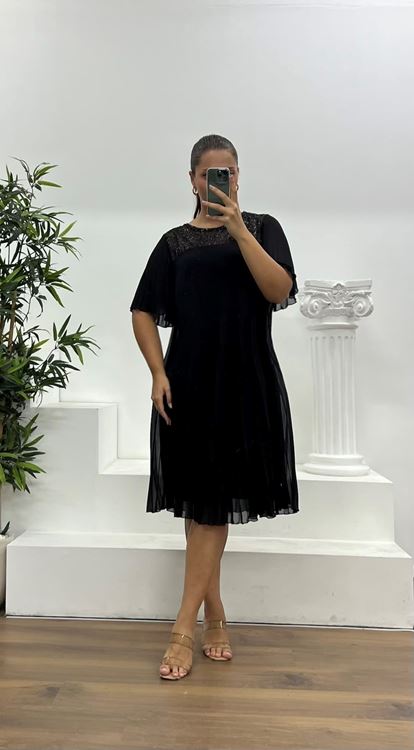 Black Pleated Chiffon Plus Size Evening Dress