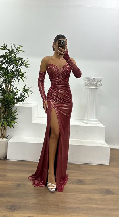 Kırmızı Straplez Eldivenli Abiye Elbise