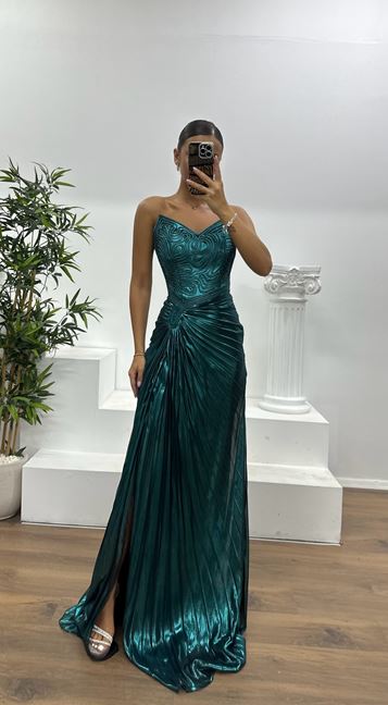 Petrolfarbenes trägerloses, plissiertes Abendkleid