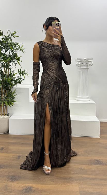 Siyah-Bakır Tek Omuz Eldivenli Abiye Elbise