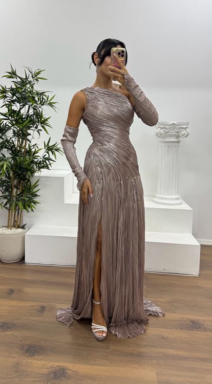 Koyu Gold Tek Omuz Eldivenli Abiye Elbise