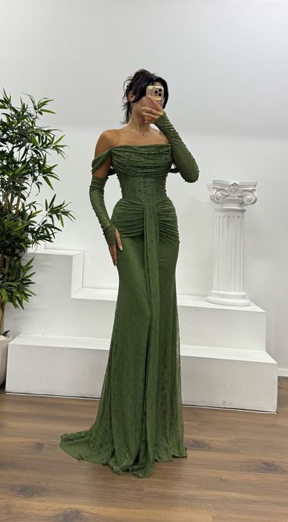 Robe de soirée en dentelle perlée kaki