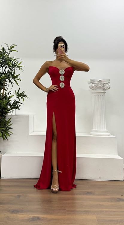 Kırmızı Straplez Çiçek Detay Abiye Elbise