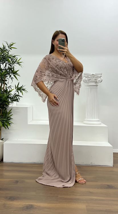 Abito da sera taglie forti in chiffon con dettagli in pizzo color visone