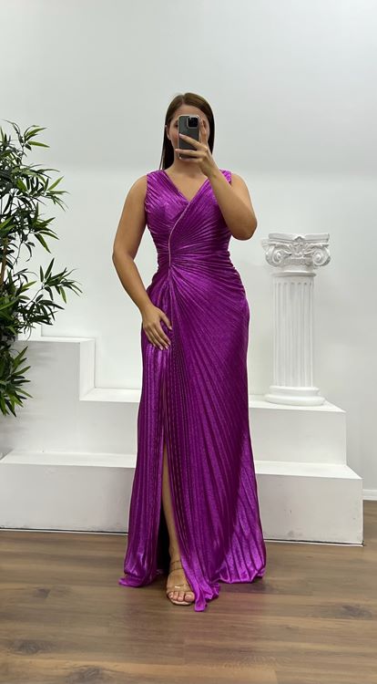 Fuchsia V-Neck Stone Detail Plus Size Evening Dress