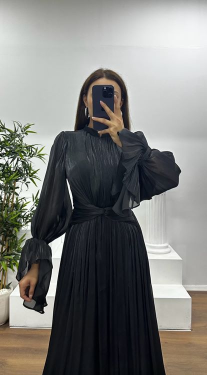 Black Long Sleeve Chiffon Evening Dress