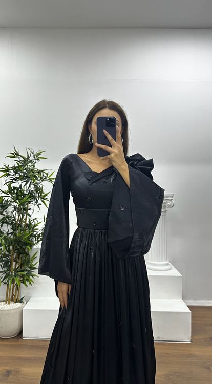 Siyah Tek Omuz İnci Detay Şifon Abiye Elbise