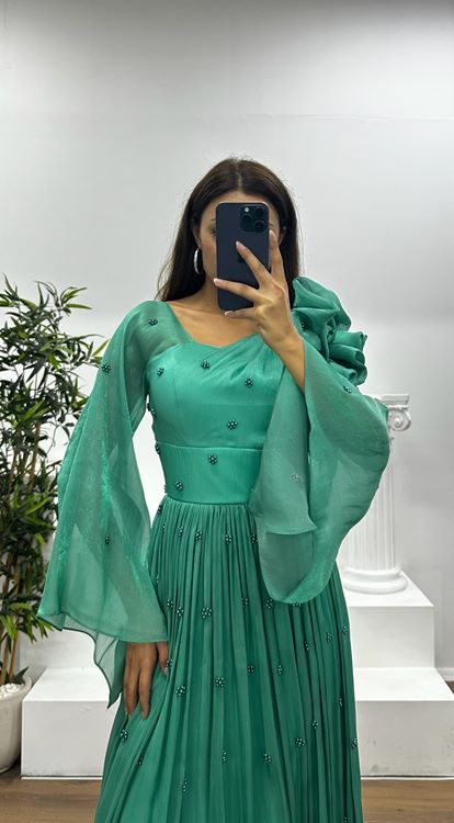 Elma Yeşili Tek Omuz İnci Detay Şifon Abiye Elbise