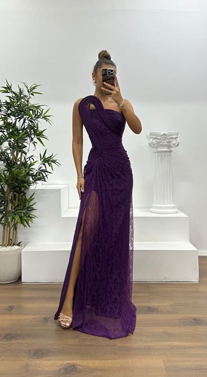 Mor Straplez Dantel Abiye Elbise