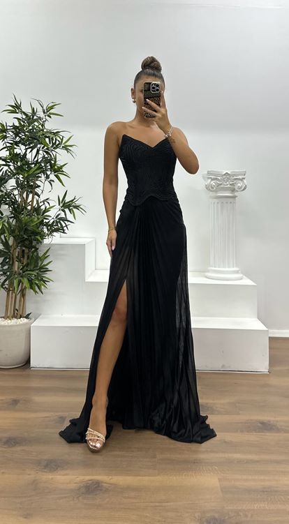 Siyah Straplez Piliseli Abiye Elbise