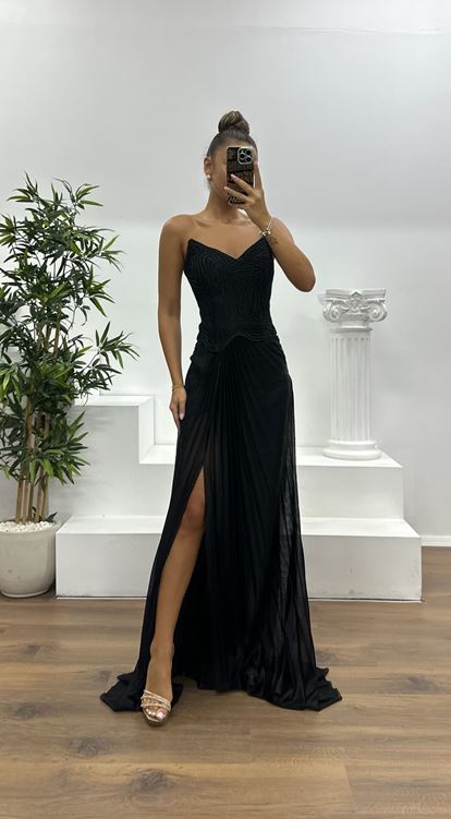 Siyah Straplez Piliseli Abiye Elbise