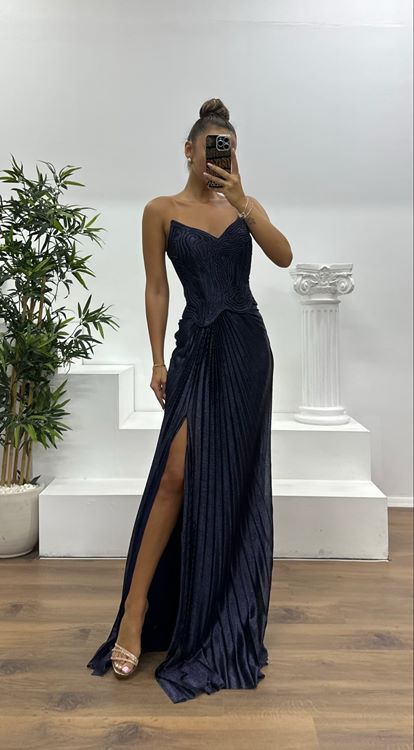 Lacivert Straplez Piliseli Abiye Elbise