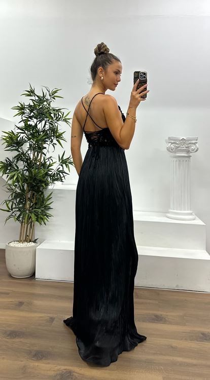 Siyah İp Askılı Örme Pullu Abiye Elbise