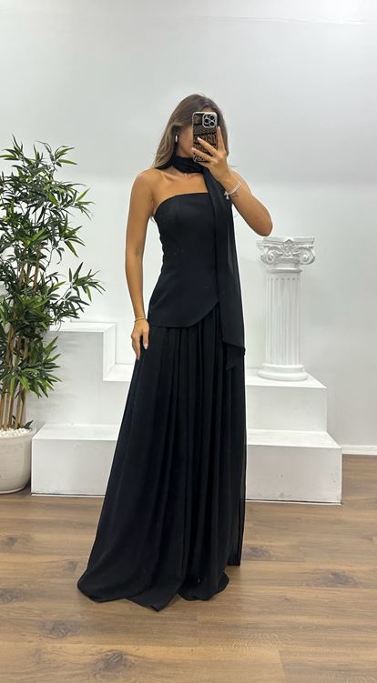 Black Strapless Chiffon Detail Evening Dress