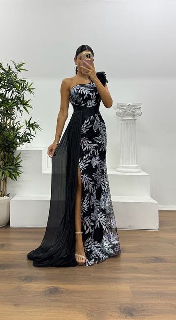 Black One-Shoulder Patterned Evening Dress