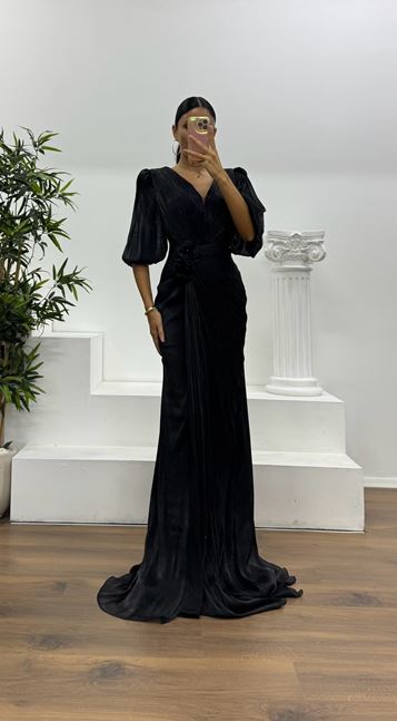 Black Balloon Sleeve Evening Dress